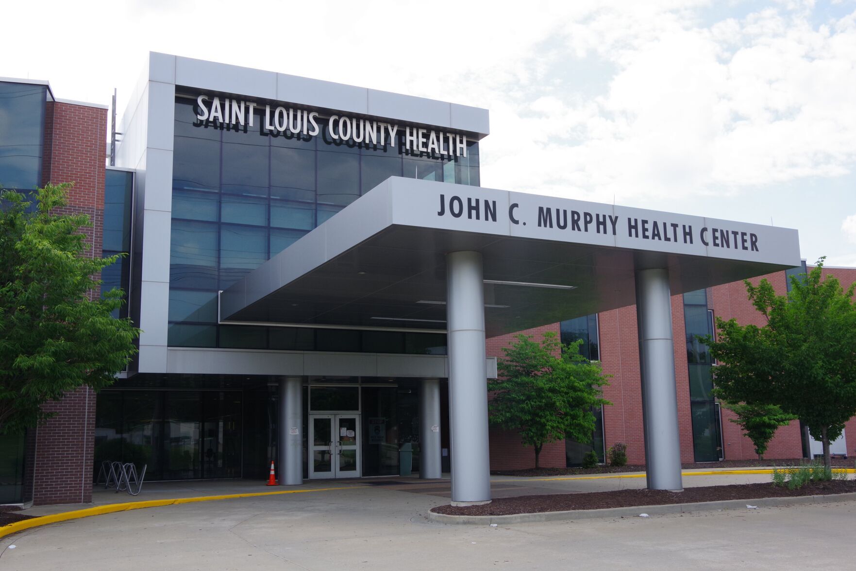 John C. Murphy Health Center 51黑料 County Department of Public Health